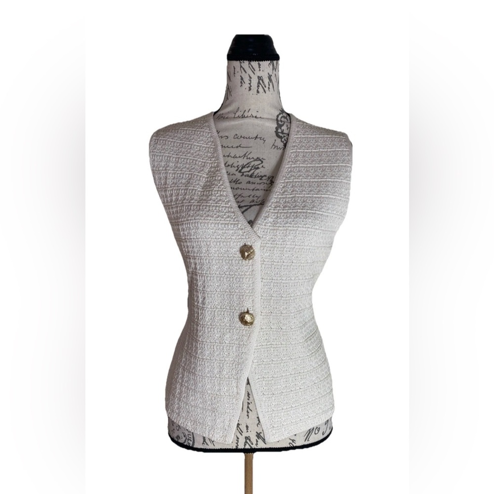 Zara Vest Womens M Beige Textured Knit Crochet Gold Button Size Large